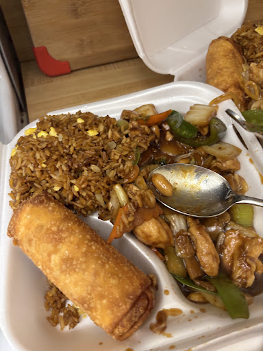 Ping's Kitchen Chinese Take-Out